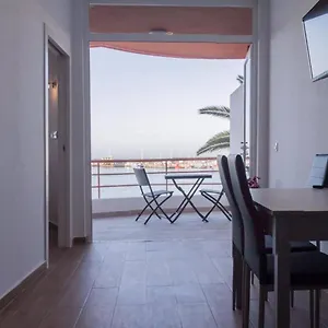 Apartment Paseo Maritimo, Cristianos Over The Sea Free Wifi, Arona (Tenerife)